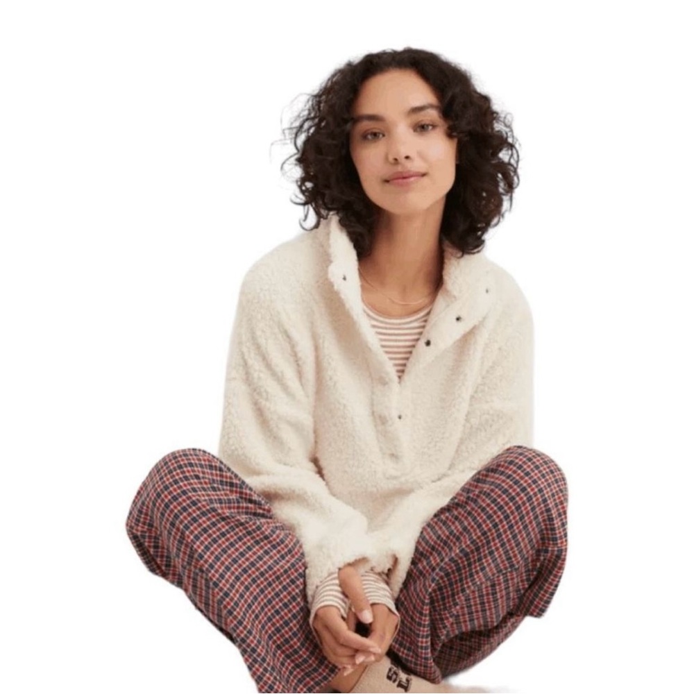 aerie quarter snap pullover fluffy sherpa sweater